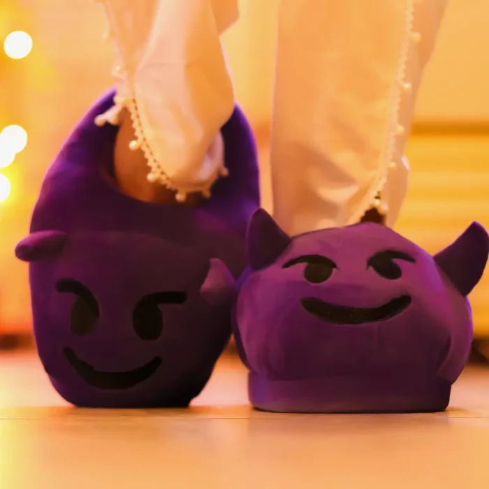 Buy Emoji Slippers Soft and comfortable Slippers at best price in Pakistan ~ Rhizmall.pk